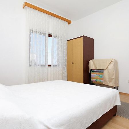 Apartments With A Parking Space Lokva Rogoznica, Omis - 10358 Δωμάτιο φωτογραφία